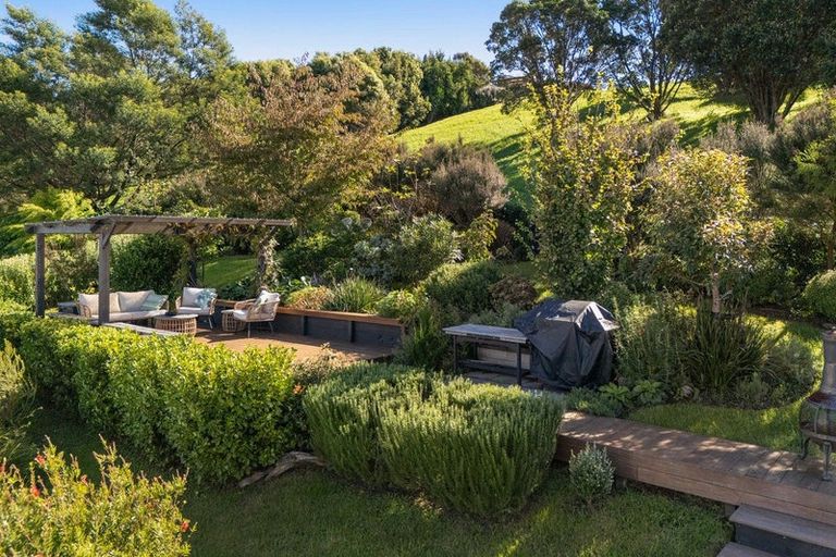 Photo of property in 29 Lakeside Terrace, Omokoroa, 3114