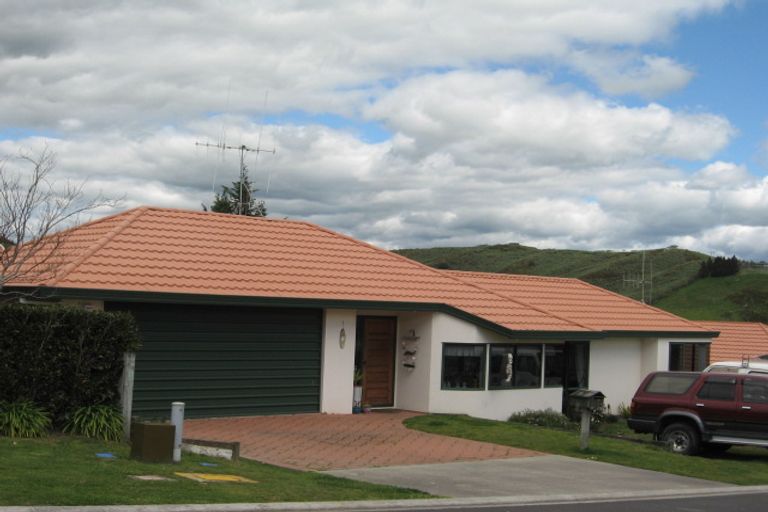 Photo of property in 4 Molyneux Place, Welcome Bay, Tauranga, 3112