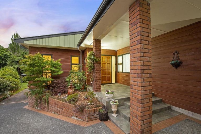 Photo of property in 45 Hine Road, Wainuiomata, Lower Hutt, 5014