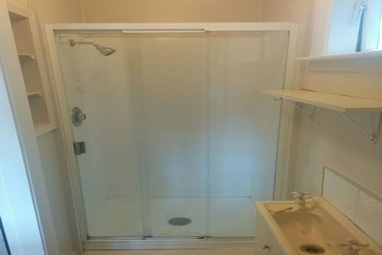 Photo of property in 43 Wilton Road, Wadestown, Wellington, 6012
