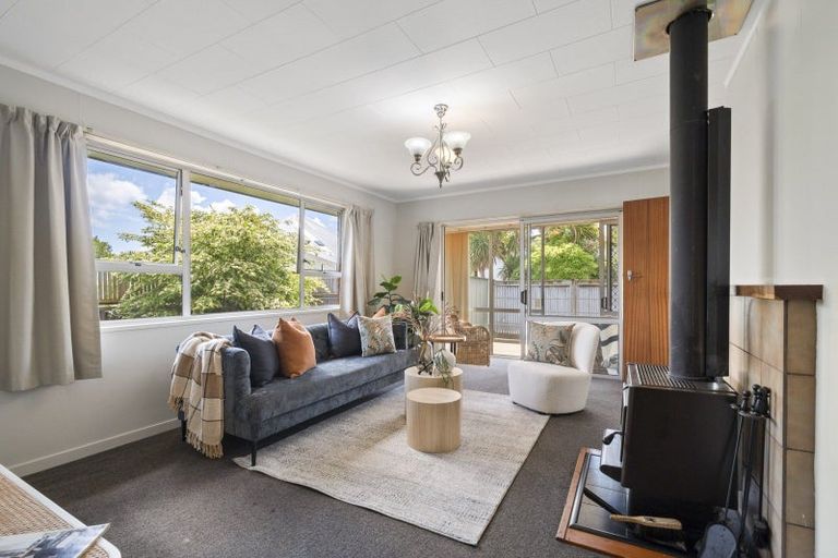 Photo of property in 2a Kennedy Avenue, Feilding, 4702