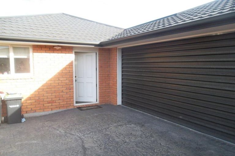 Photo of property in 23 Grenville Street, Waltham, Christchurch, 8011