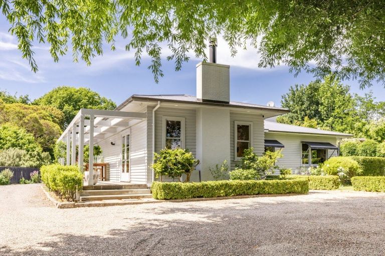 Photo of property in 27 Kopanga Road, Havelock North, 4130