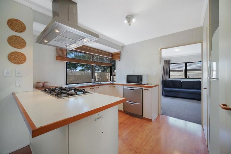 Photo of property in 2/85 Jellicoe Road, Manurewa, Auckland, 2102