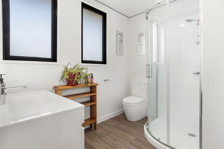 Photo of property in 5 Longstead Avenue, Papamoa Beach, Papamoa, 3118