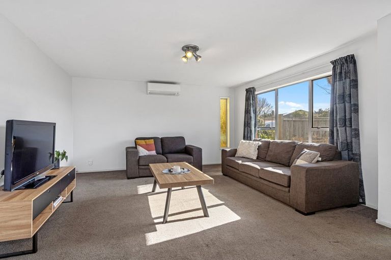 Photo of property in 1/16a Steadman Road, Broomfield, Christchurch, 8042