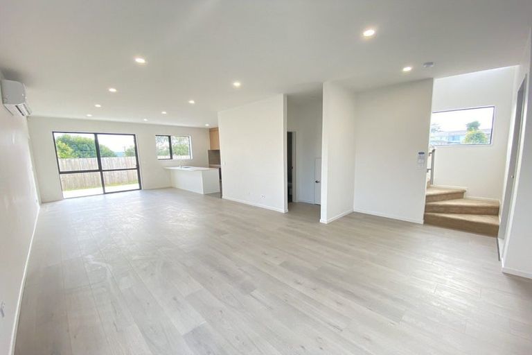 Photo of property in 6a Geordie Street, Henderson, Auckland, 0612