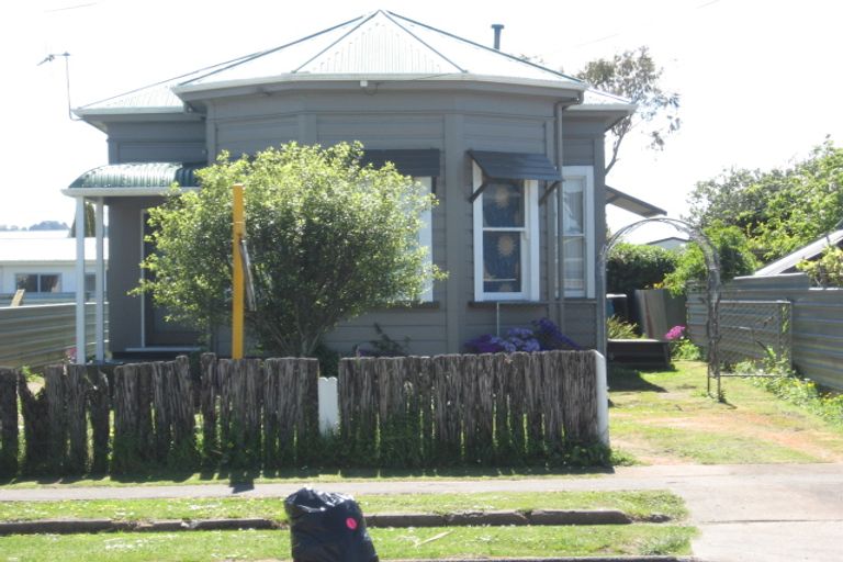 Photo of property in 120 Harrison Street, Whanganui, 4500