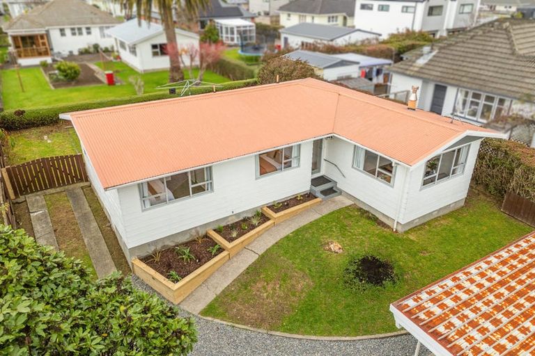 Photo of property in 30a Hudson Avenue, Ebdentown, Upper Hutt, 5018