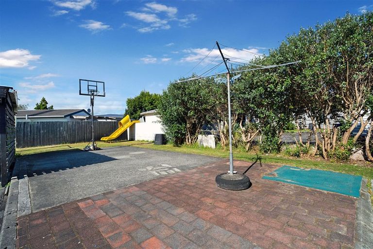 Photo of property in 60 Pooks Road, Ranui, Auckland, 0612
