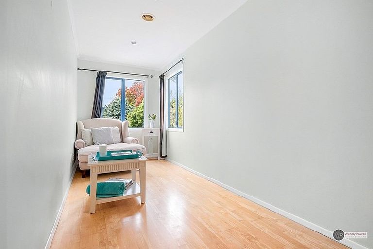 Photo of property in 41 Poole Crescent, Wainuiomata, Lower Hutt, 5014