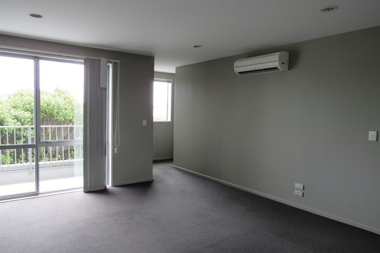 Photo of property in 172c Edgeware Road, Edgeware, Christchurch, 8013