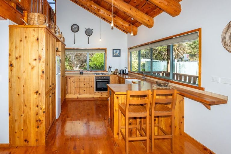 Photo of property in 1 Willow Point Road, Taharoa, 3988
