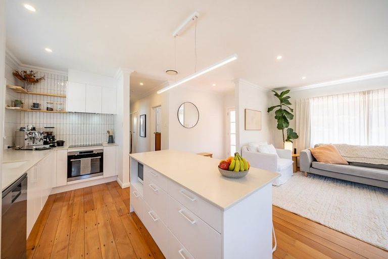 Photo of property in 12 Glenside Road, Glenside, Wellington, 6037