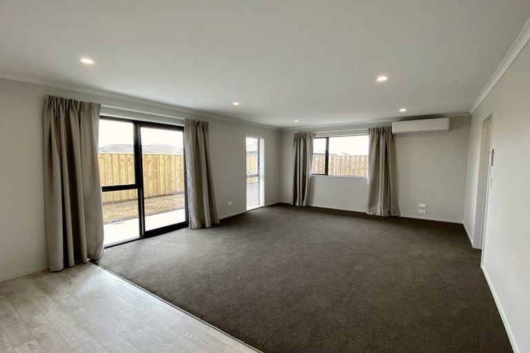 Photo of property in 39 Jean Batten Lane, Rolleston, 7615