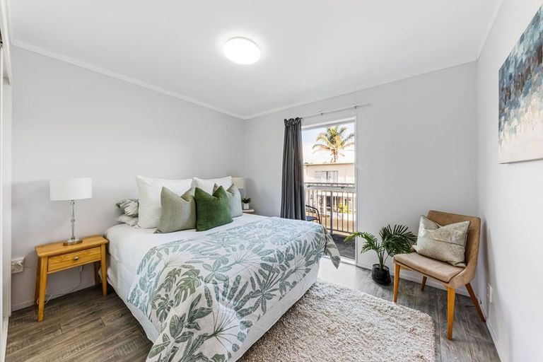 Photo of property in 10/41 Anzac Road, Browns Bay, Auckland, 0630