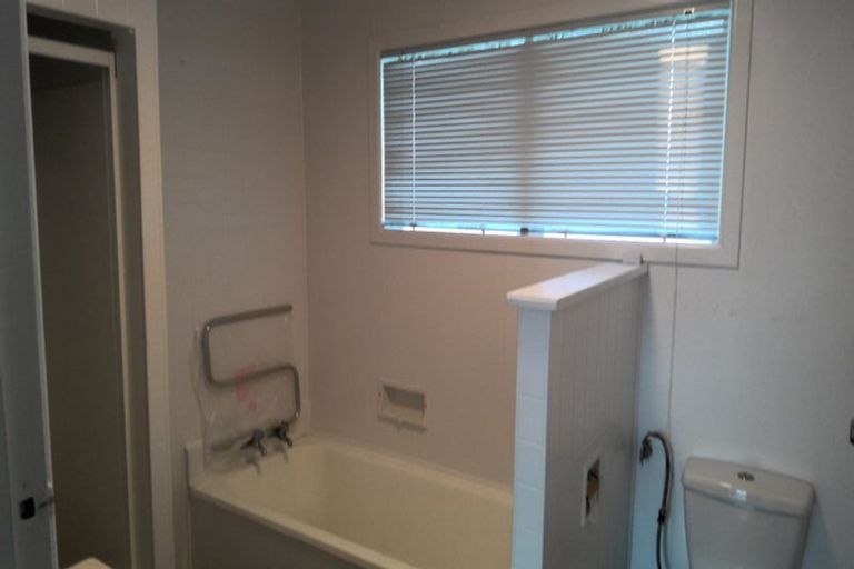 Photo of property in 53 Great South Road, Papakura, 2110