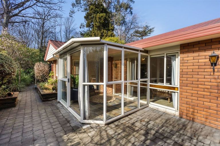 Photo of property in 155 Cashmere Road, Hoon Hay, Christchurch, 8025