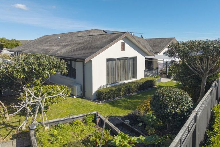 Photo of property in 28 Woodleigh Place, Ohauiti, Tauranga, 3112
