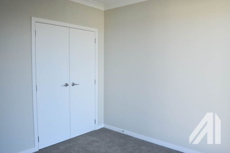 Photo of property in 3 Peihana Road, Hobsonville, Auckland, 0616