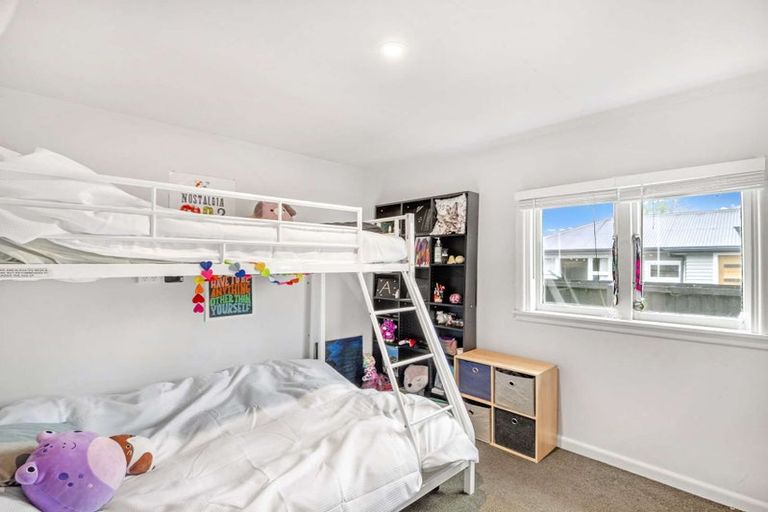 Photo of property in 33 East Belt, Rangiora, 7400