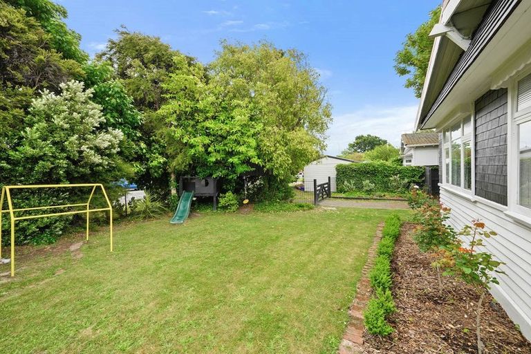 Photo of property in 120 Lyttelton Street, Spreydon, Christchurch, 8024