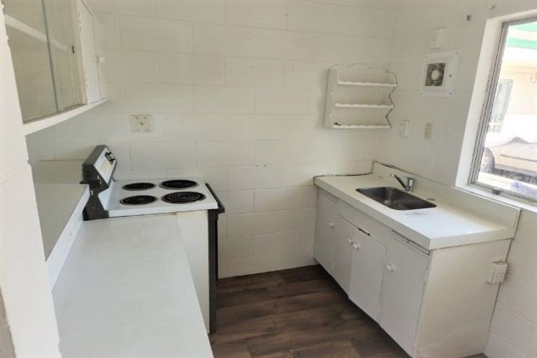 Photo of property in 1/897 Heaphy Terrace, Claudelands, Hamilton, 3214