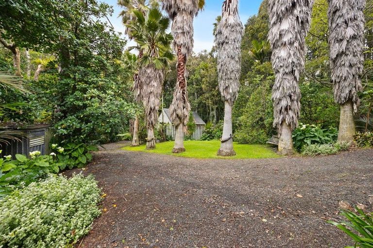 Photo of property in 44 Sandstone Road, Whitford, Manurewa, 2576