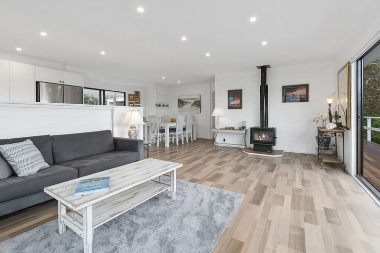 Photo of property in 248 Glenvar Road, Torbay, Auckland, 0630