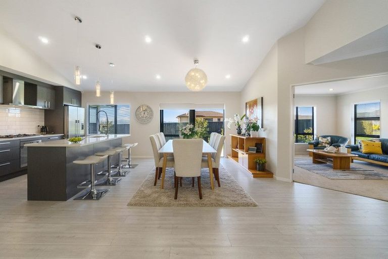 Photo of property in 8 Laylin Place, Pukekohe, 2120