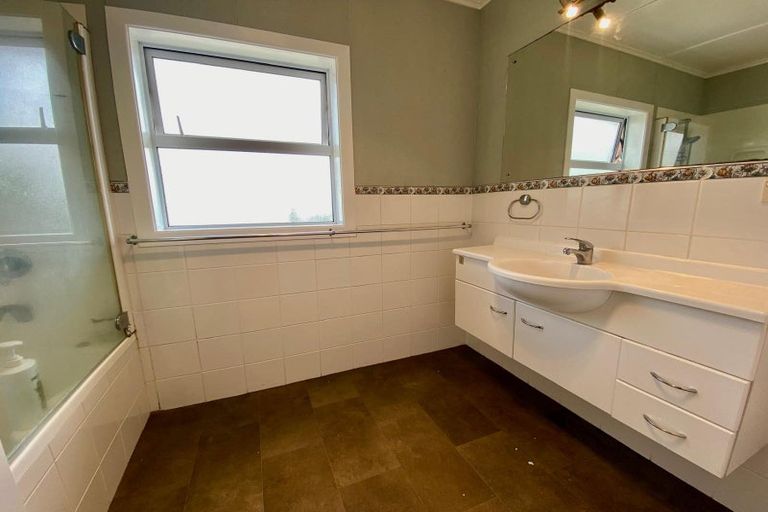 Photo of property in 7 Phillip Street, Pukekohe, 2120