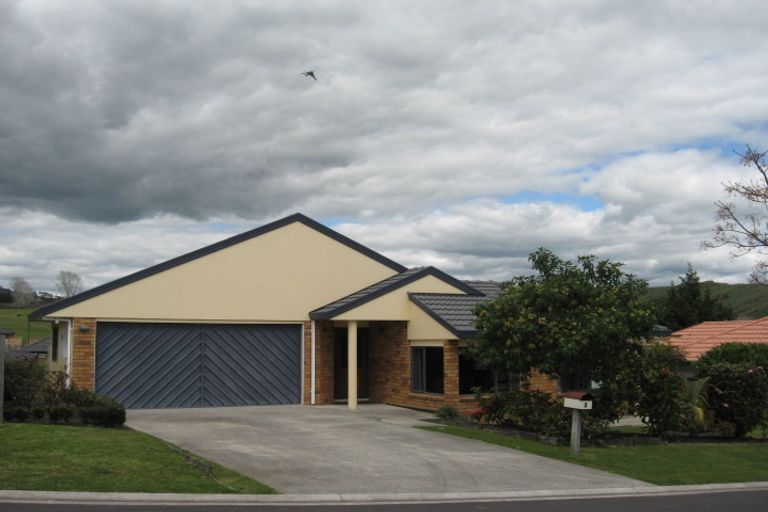 Photo of property in 6 Molyneux Place, Welcome Bay, Tauranga, 3112