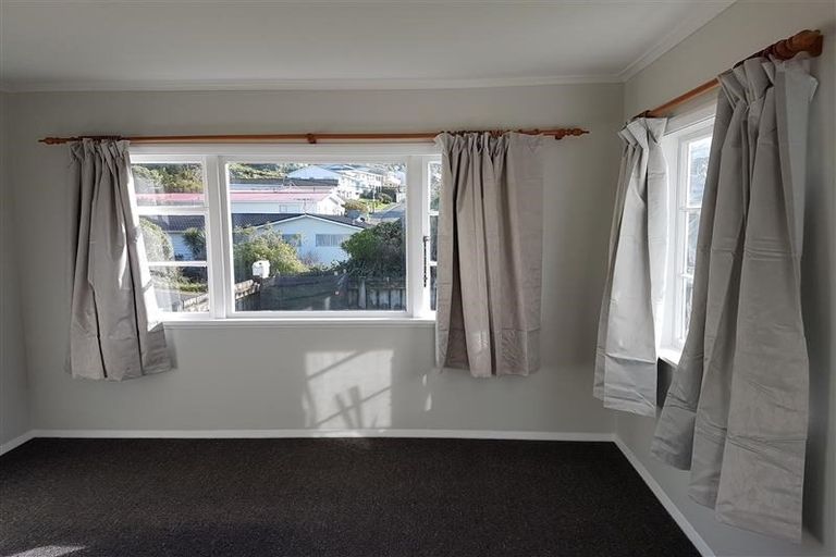 Photo of property in 163 Broderick Road, Johnsonville, Wellington, 6037