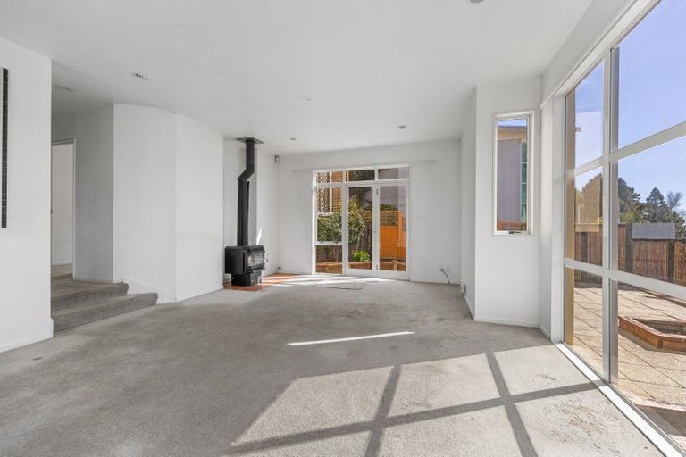 Photo of property in 3 Pentland Place, Highlands Park, New Plymouth, 4312