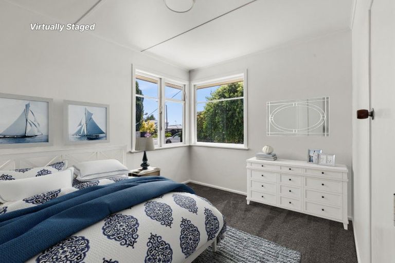Photo of property in 19 Saint Hill Lane, Havelock North, 4130