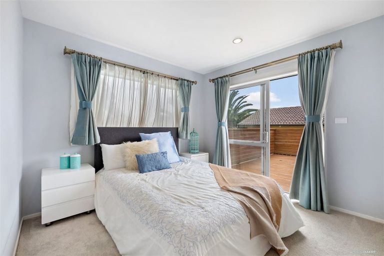 Photo of property in 24 Kellett Road, Ranui, Auckland, 0612