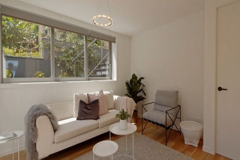 Photo of property in 38a Moana Road, Plimmerton, Porirua, 5026