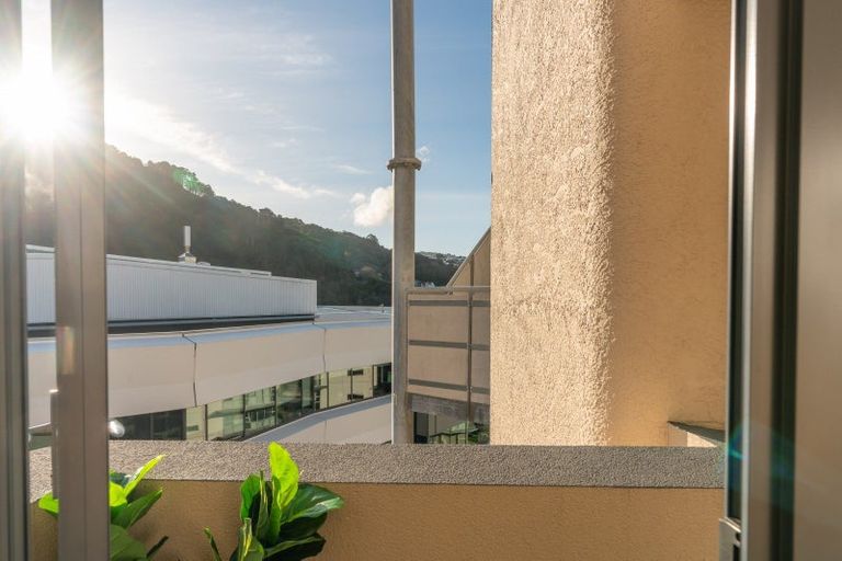 Photo of property in Westhaven Apartments, 23/127u Molesworth Street, Thorndon, Wellington, 6011