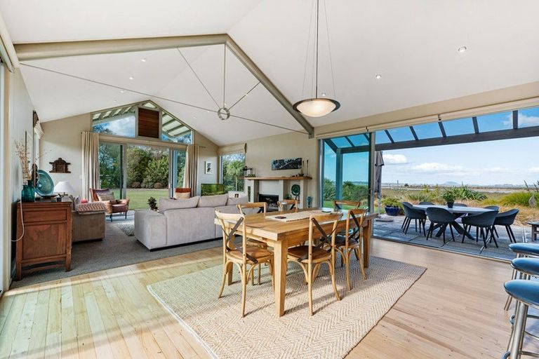 Photo of property in 184d Prestidge Road, Aongatete, 3181