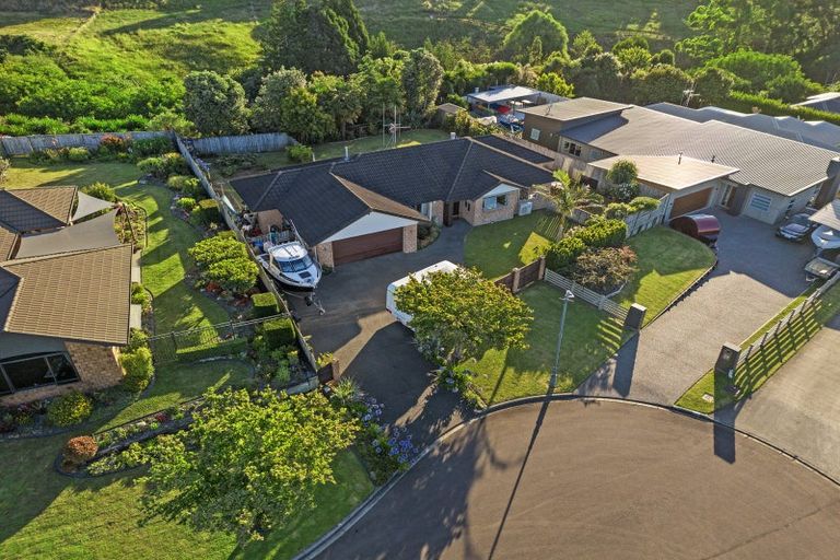 Photo of property in 33 Woodleigh Place, Ohauiti, Tauranga, 3112