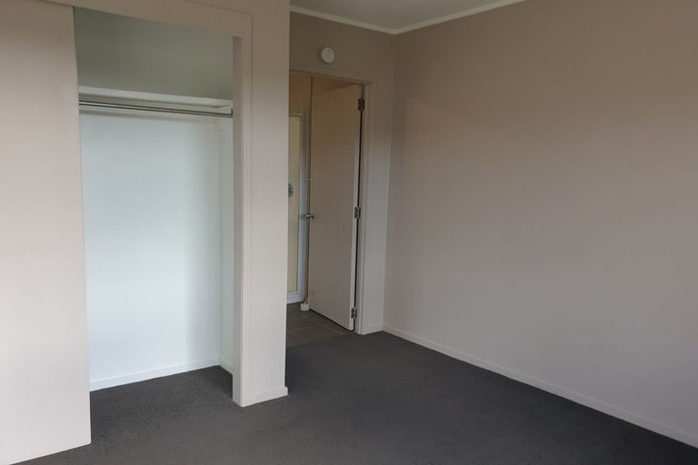 Photo of property in 3/23 Nelson Street, Helensville, 0800