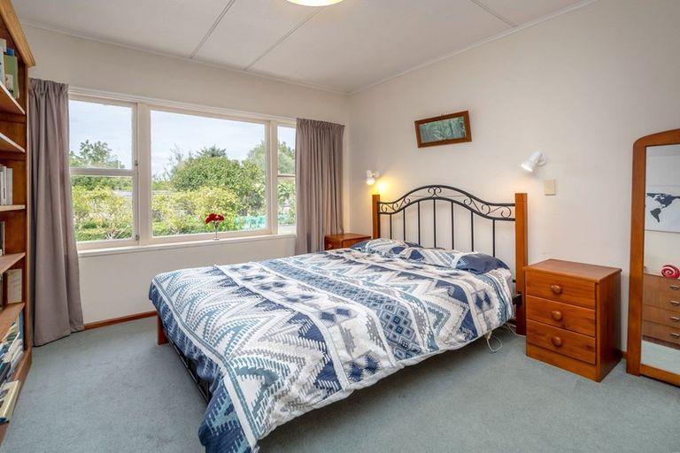 Photo of property in 62 Kuratawhiti Street, Greytown, 5712