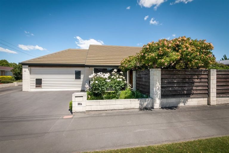 Photo of property in 35 Merrin Street, Avonhead, Christchurch, 8042