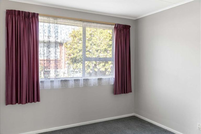 Photo of property in 20 Walker Street, East Gore, Gore, 9710