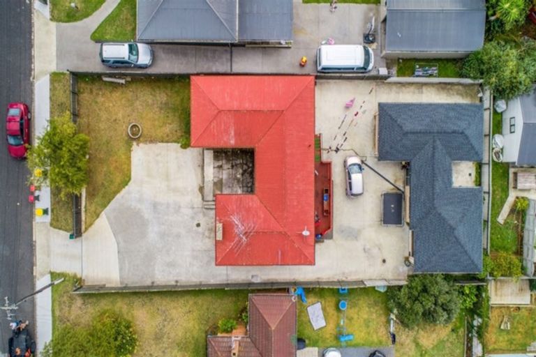 Photo of property in 8 Thompson Terrace, Manurewa, Auckland, 2102