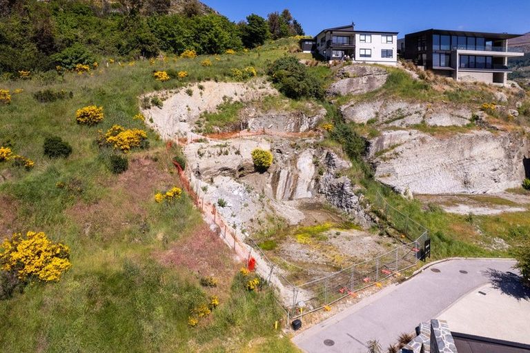 Photo of property in 14 Old Homestead Place, Kawarau Falls, Queenstown, 9300