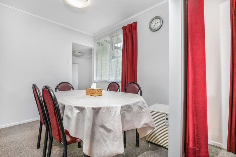 Photo of property in 541 Massey Road, Mangere, Auckland, 2022