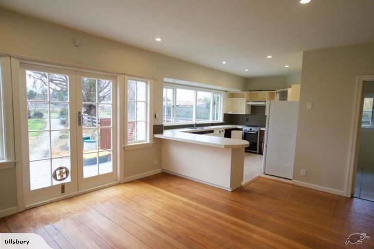Photo of property in 7 Railway Street, Sefton, 7477