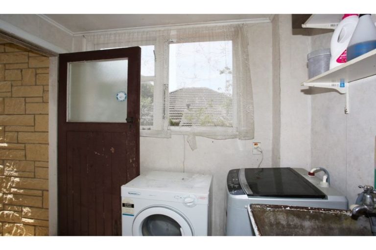 Photo of property in 5 Hooks Road, Manurewa, Auckland, 2102