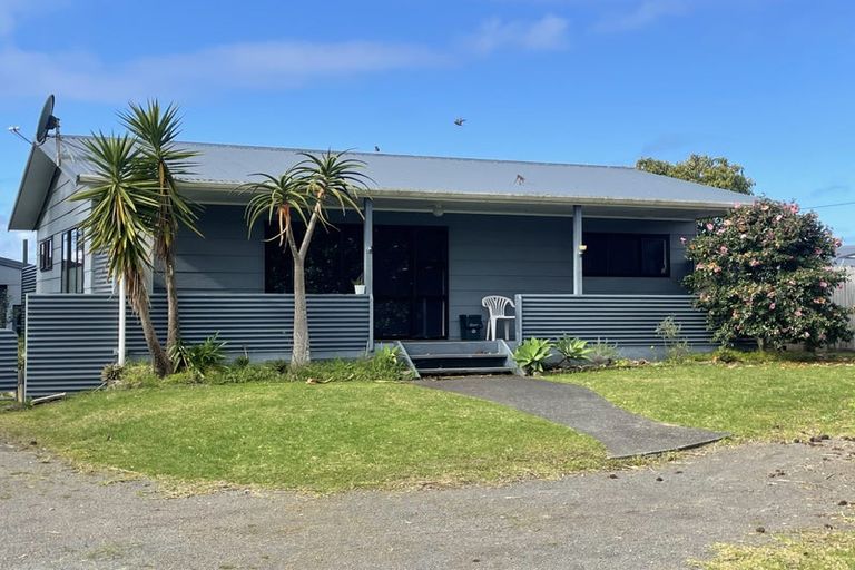 Photo of property in 214 Otahu Road, Whangamata, 3620